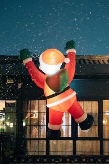 Mit überdimensionalen LED-Weihnachtsaufblasfiguren liegen Sie immer richtig
