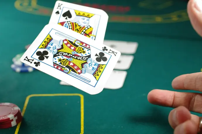 Kartenspiel mit Bank
